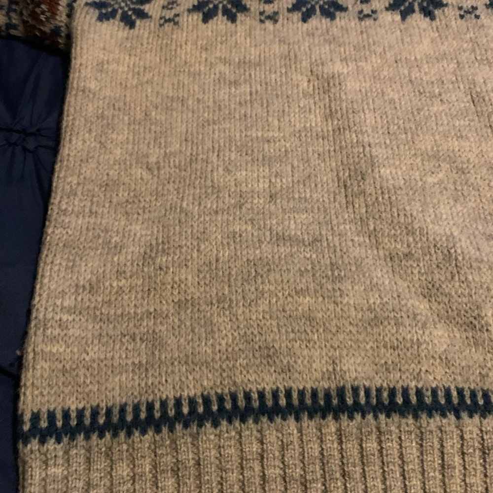 Jantzen Tan and Blue Crewneck Sweater Nordic Pattern 100% virgin wool Large - Picture 6 of 8